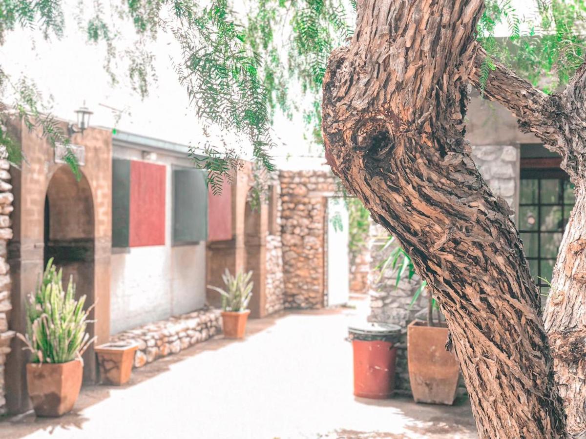 Nkisi Guesthouse Kang Kültér fotó